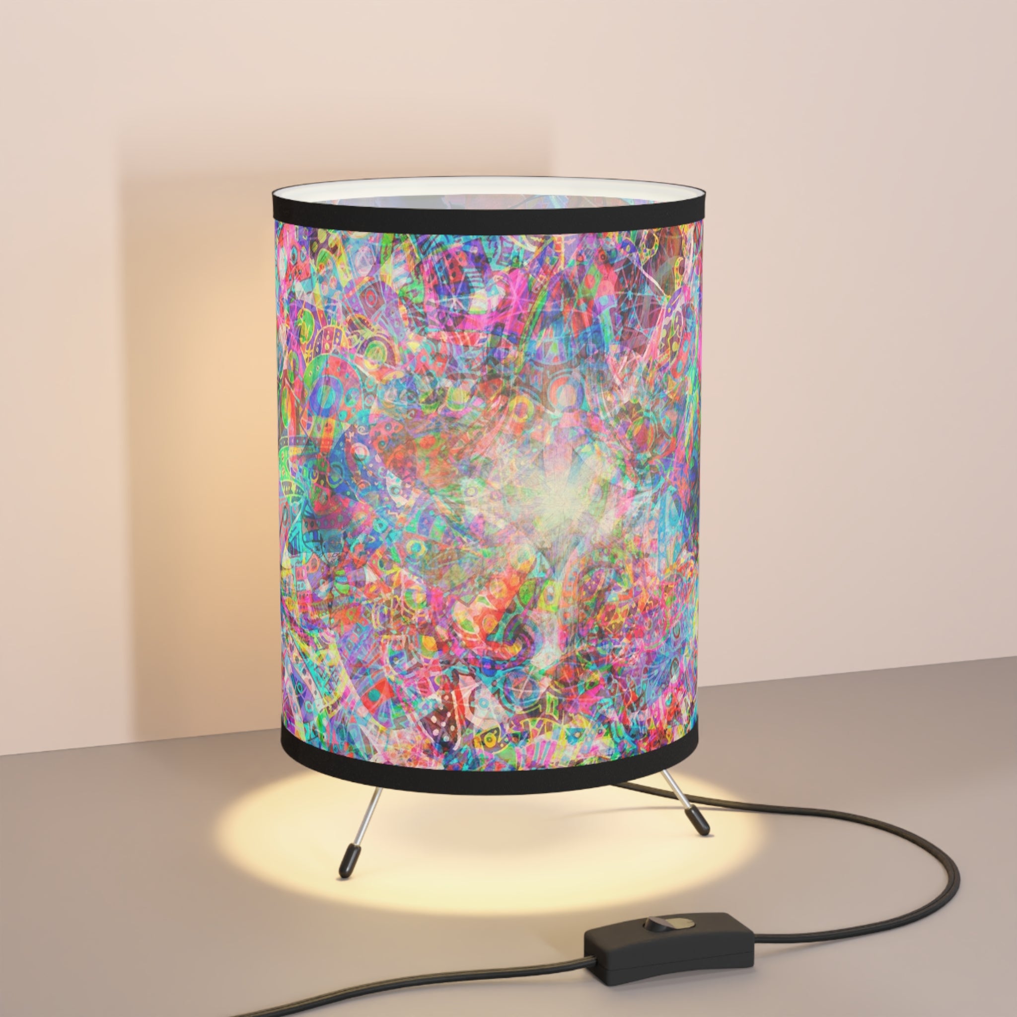 Arashaya 2 Tripod Lamp with High-Res Printed Shade, US\CA plug